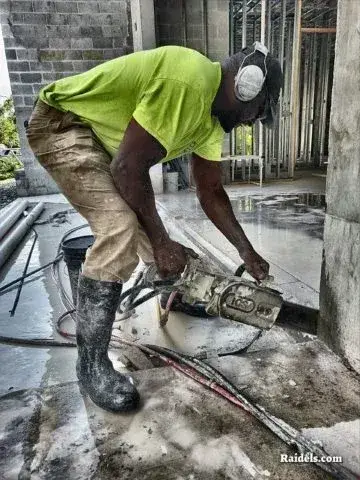 Concrete Cutting Chainsaw